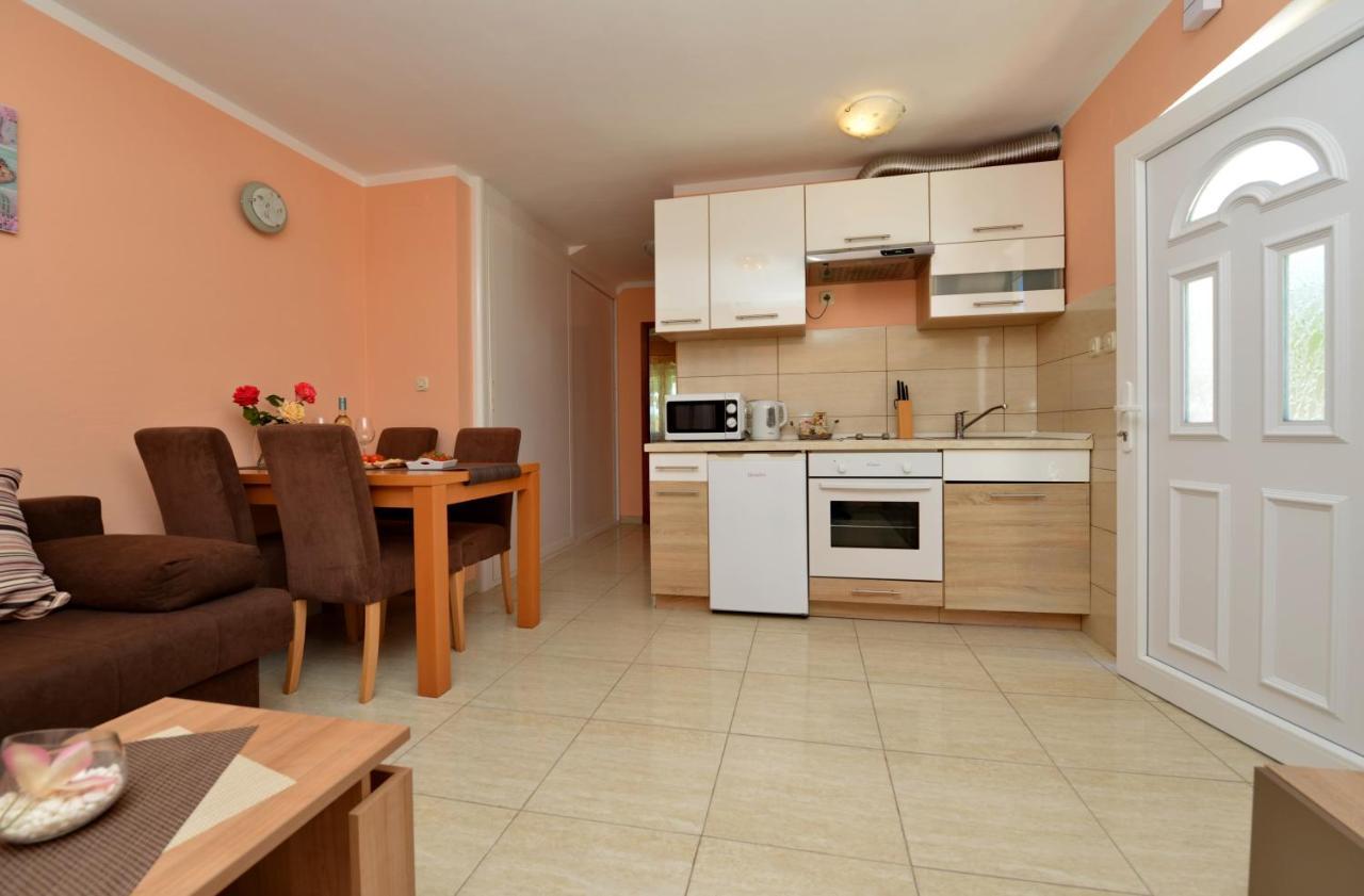 Apartment Kokic Pridraga Buitenkant foto