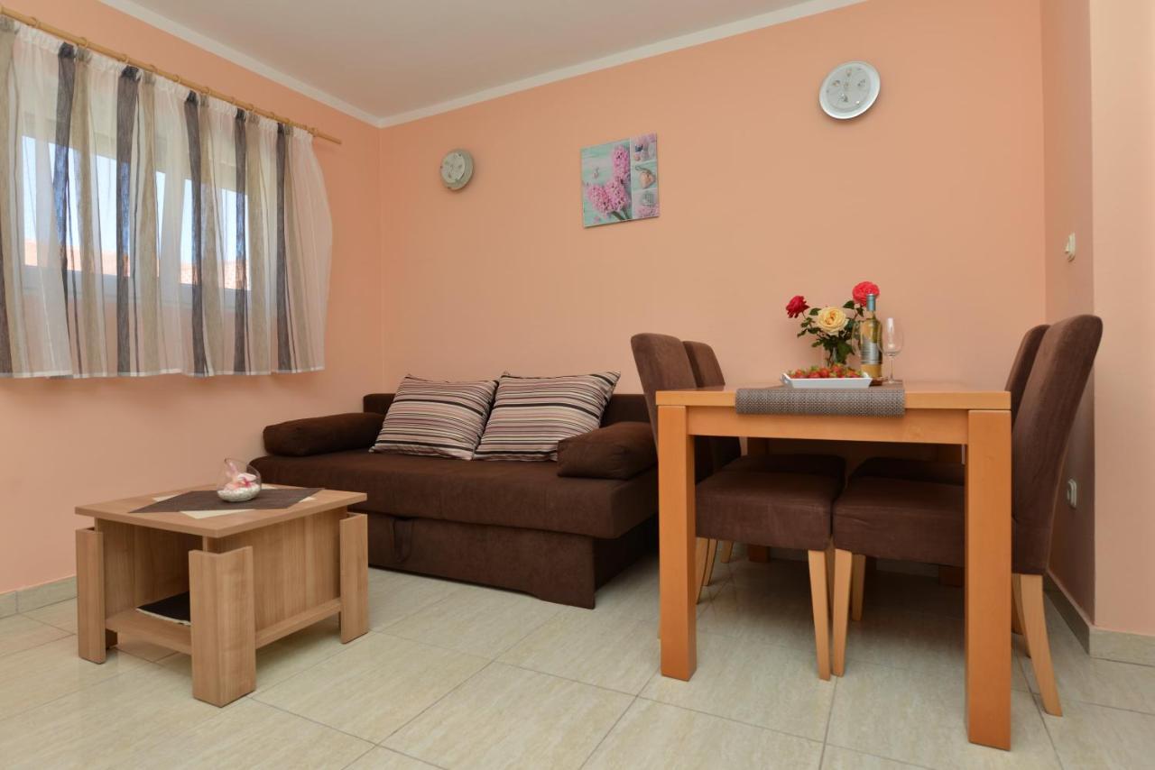 Apartment Kokic Pridraga Buitenkant foto