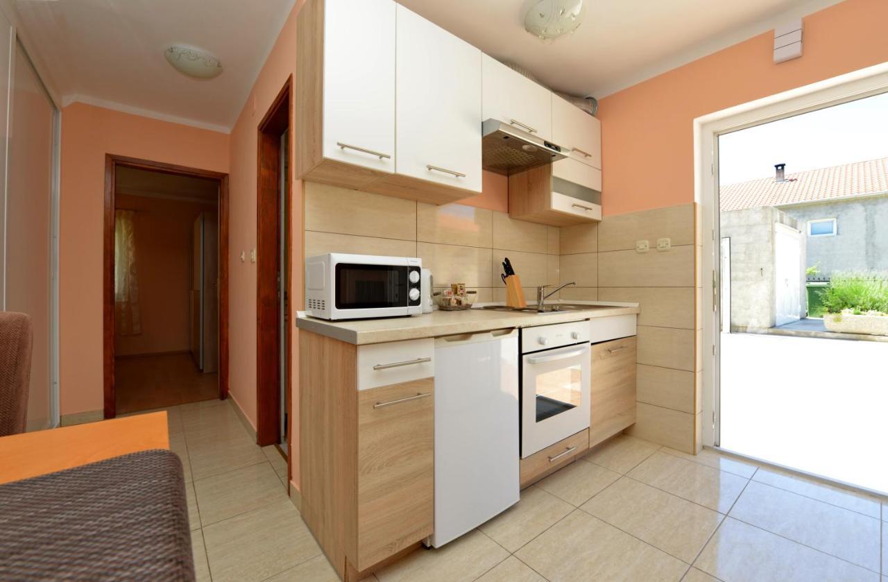 Apartment Kokic Pridraga Buitenkant foto