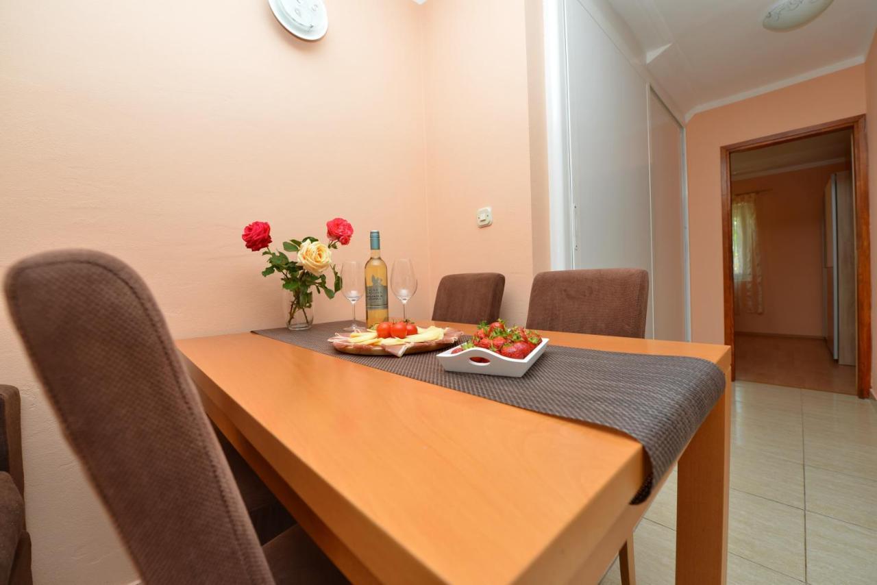 Apartment Kokic Pridraga Buitenkant foto